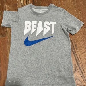 Nike T-Shirt